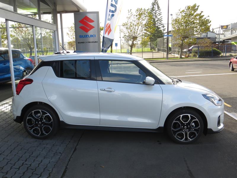 2024 Suzuki Swift