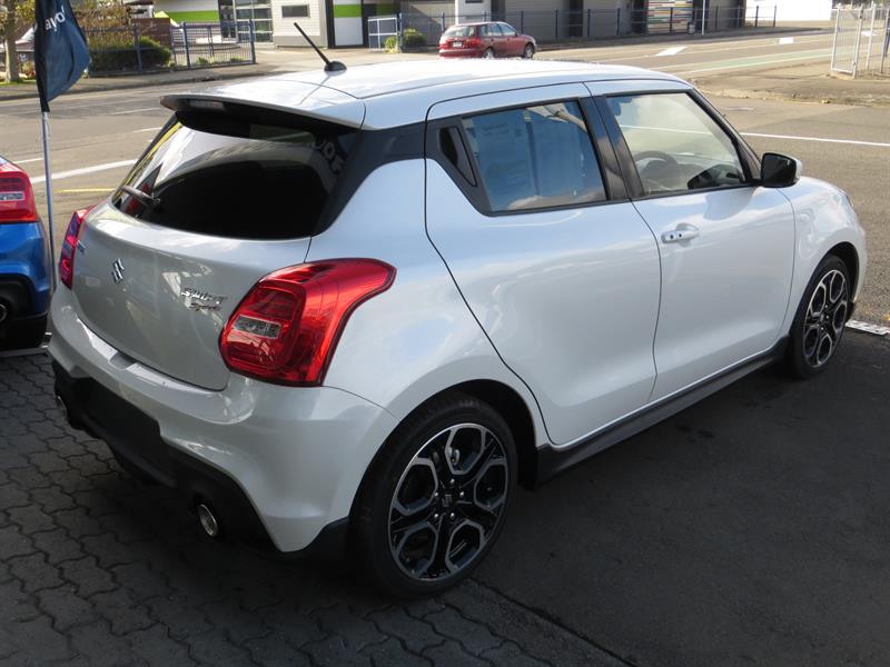 2024 Suzuki Swift