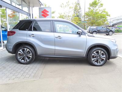 2024 Suzuki Vitara - Thumbnail