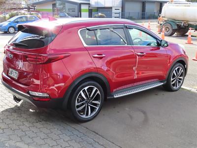 2018 Kia Sportage - Thumbnail