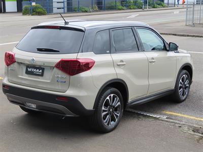 2024 Suzuki Vitara - Thumbnail