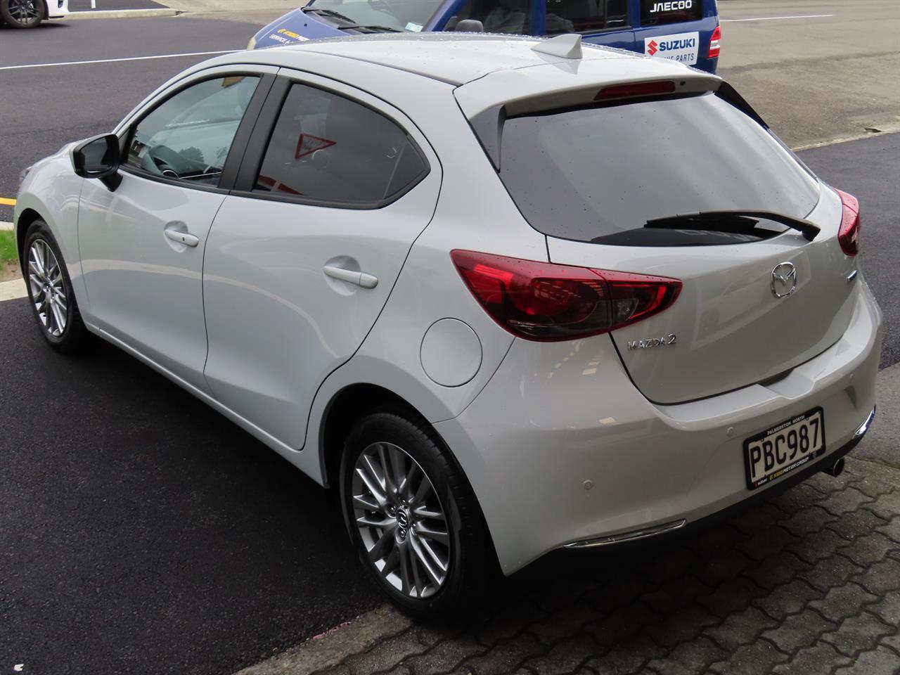 2022 Mazda 2