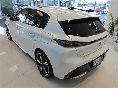 2023 Peugeot 308 - Thumbnail