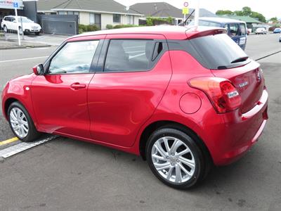 2024 Suzuki Swift - Thumbnail