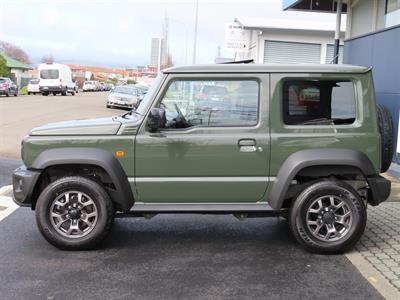 2024 Suzuki Jimny - Thumbnail