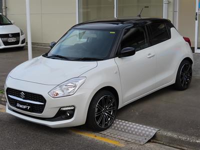 2024 Suzuki Swift - Thumbnail