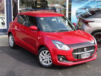 2023 Suzuki Swift - Thumbnail