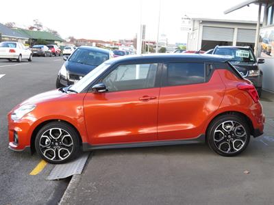 2024 Suzuki Swift - Thumbnail