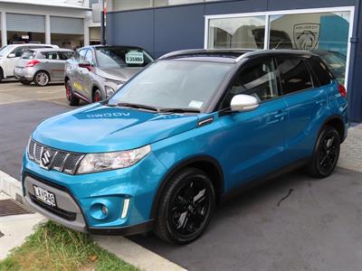 2017 Suzuki Vitara - Thumbnail