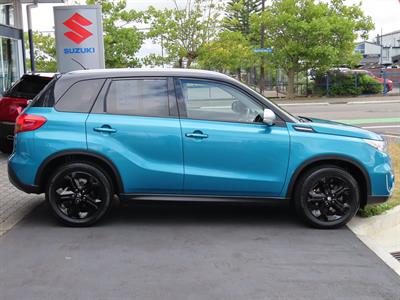 2017 Suzuki Vitara - Thumbnail