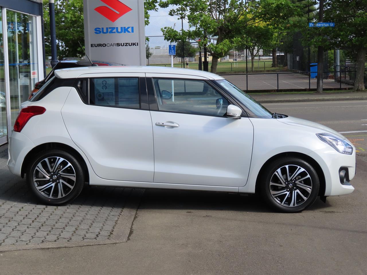 2023 Suzuki Swift