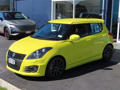 2016 Suzuki Swift - Thumbnail