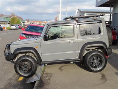 2021 Suzuki Jimny - Thumbnail