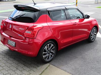 2023 Suzuki Swift - Thumbnail