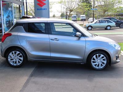 2024 Suzuki Swift - Thumbnail