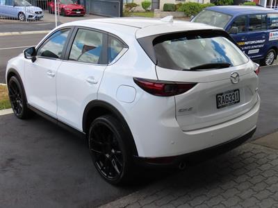 2018 Mazda CX-5 - Thumbnail